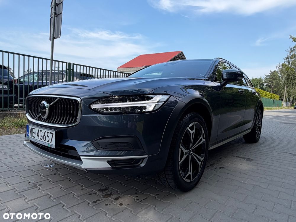 Volvo V90 Cross Country D5 AWD Pro - 1