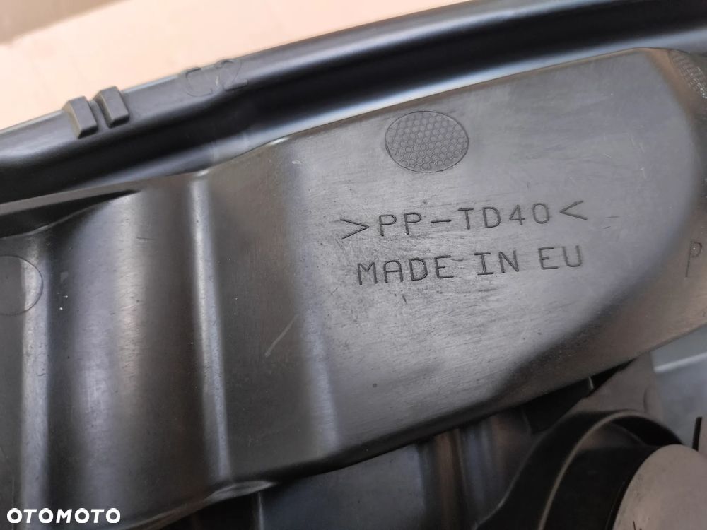 RENAULT SCENIC III LIFT 2013-2016 REFLEKTOR LAMPA LEWA SOCZEWKA  UK - 11