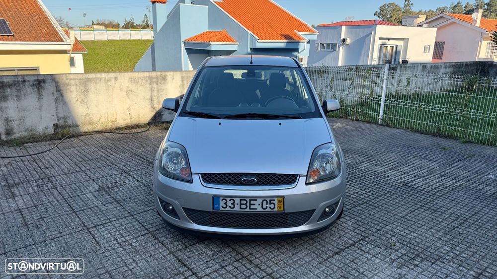 Ford Fiesta 1.25 Ghia - 2