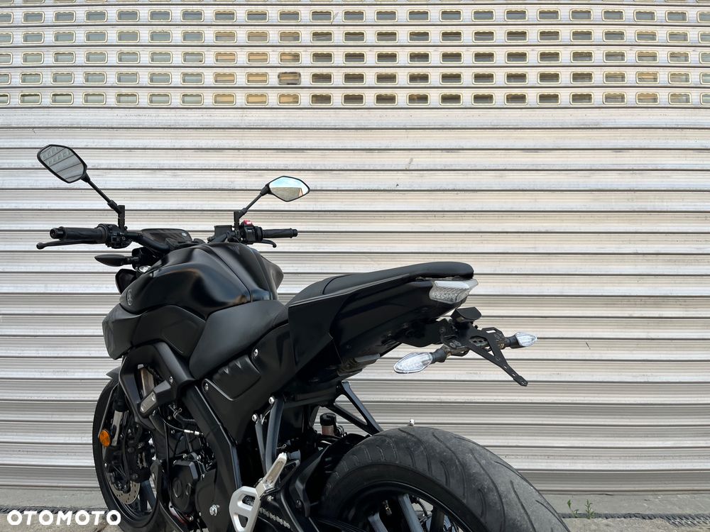 Yamaha MT - 12