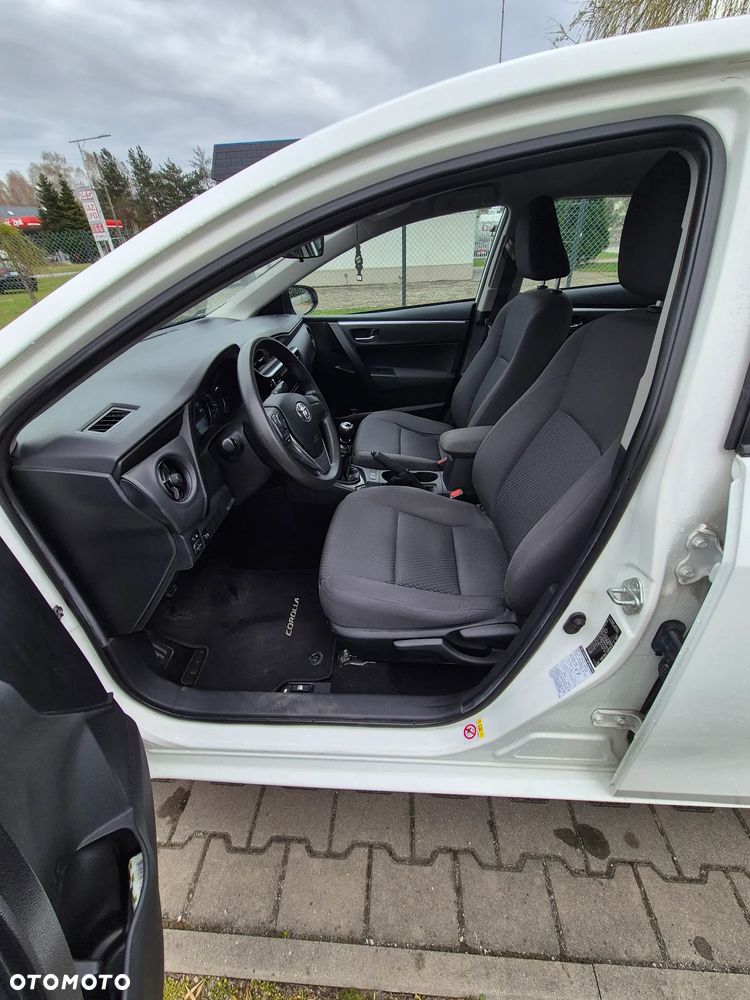 Toyota Corolla 1.33 Comfort - 16