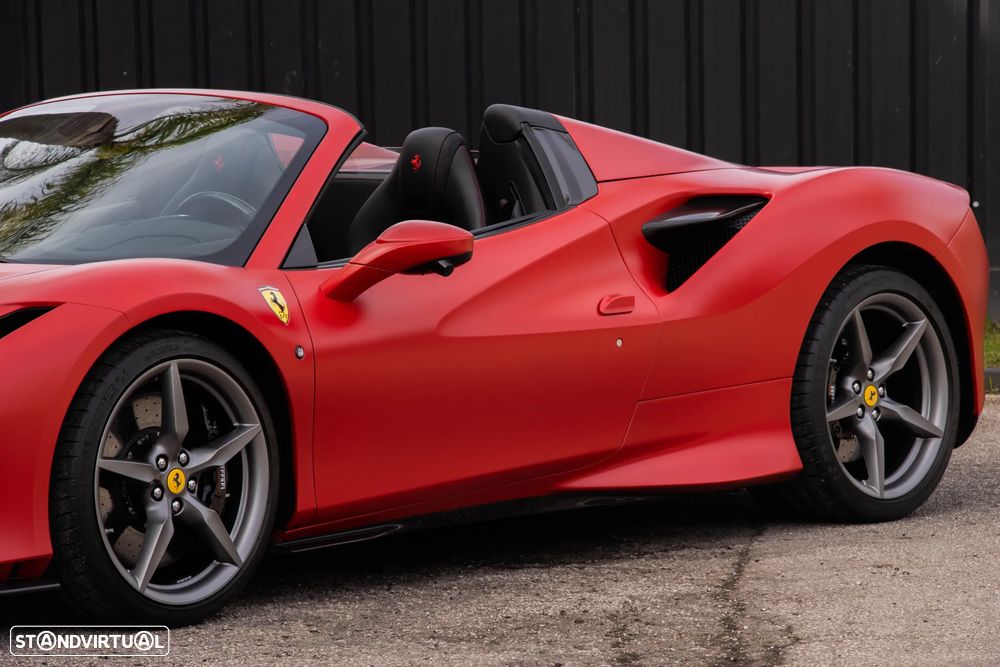 Ferrari F8 Tributo Standard - 30