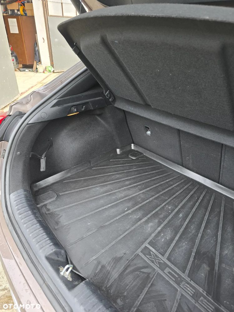 Kia XCeed 1.4 T-GDI XL DCT - 4