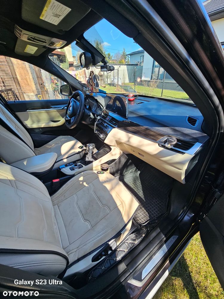 BMW X1 xDrive25i GPF Advantage - 9