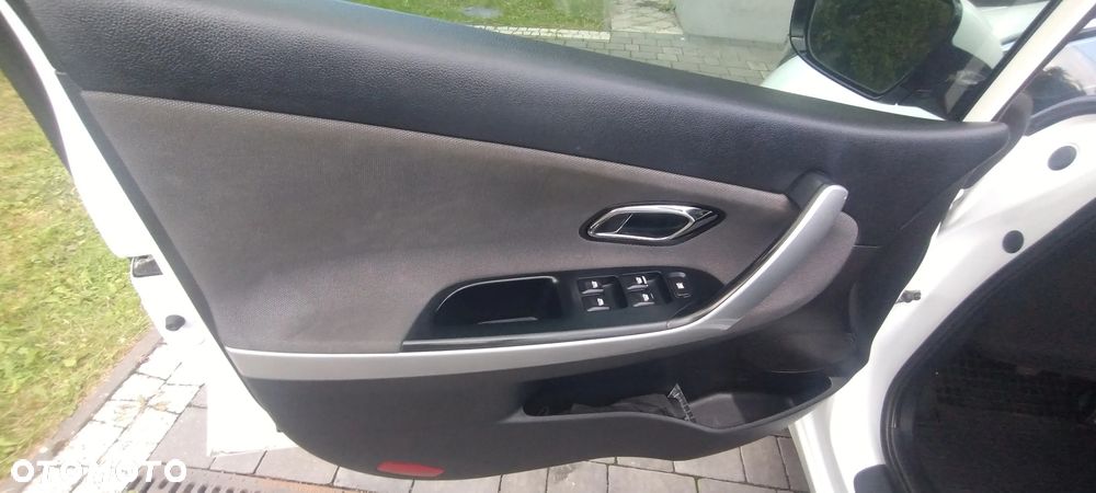 Kia Ceed - 29