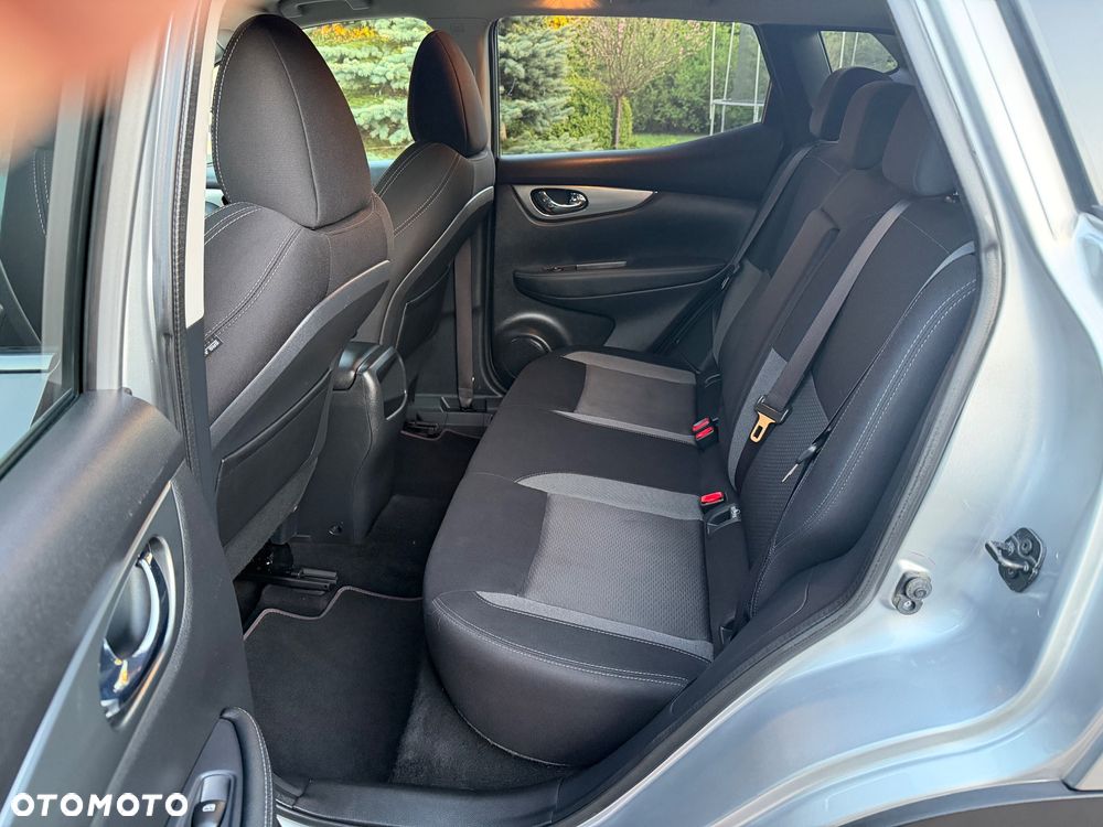 Nissan Qashqai 1.3 DIG-T Acenta - 16
