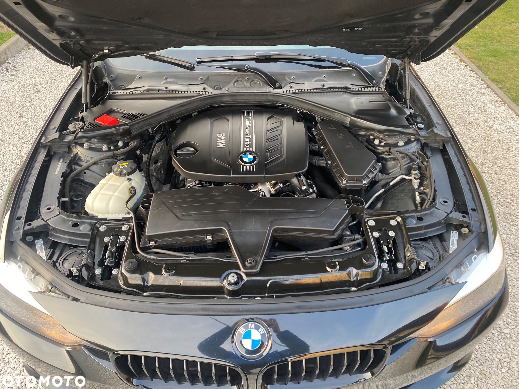 BMW Seria 3 318d Touring - 18
