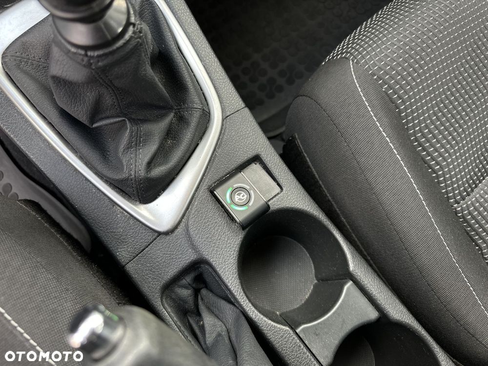 Toyota Auris 1.6 Active - 20