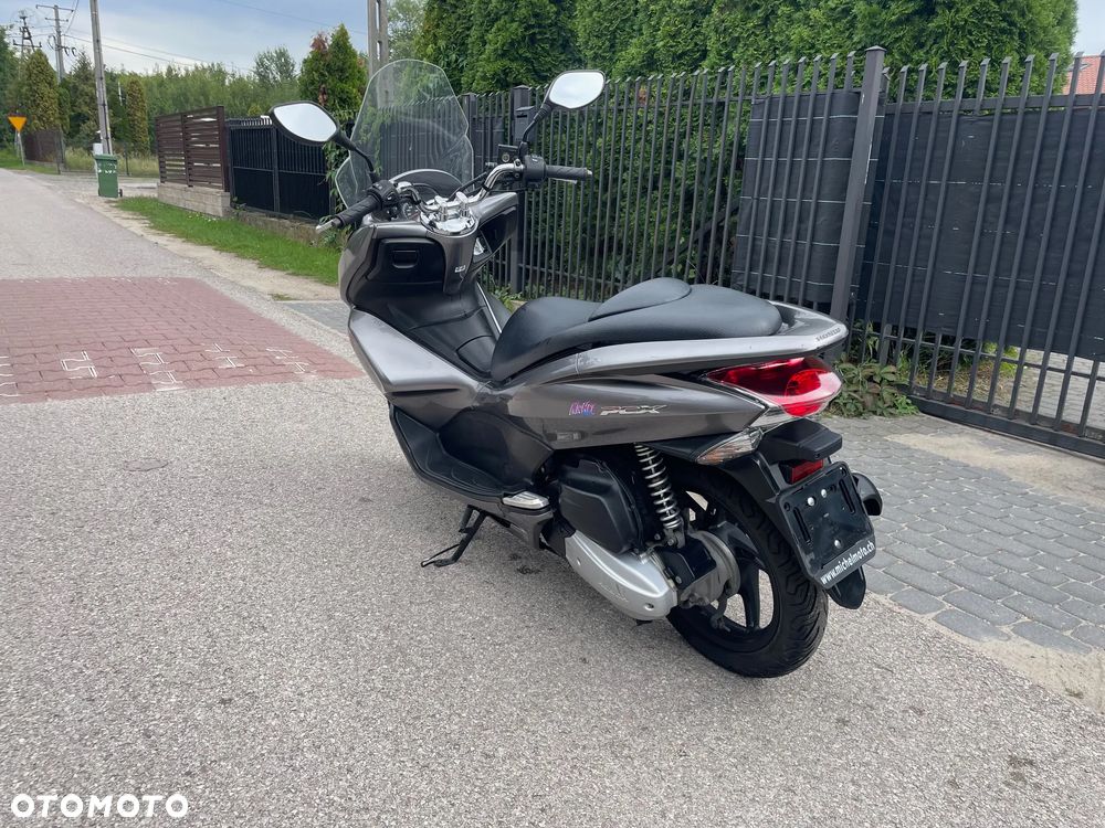 Honda PCX - 5