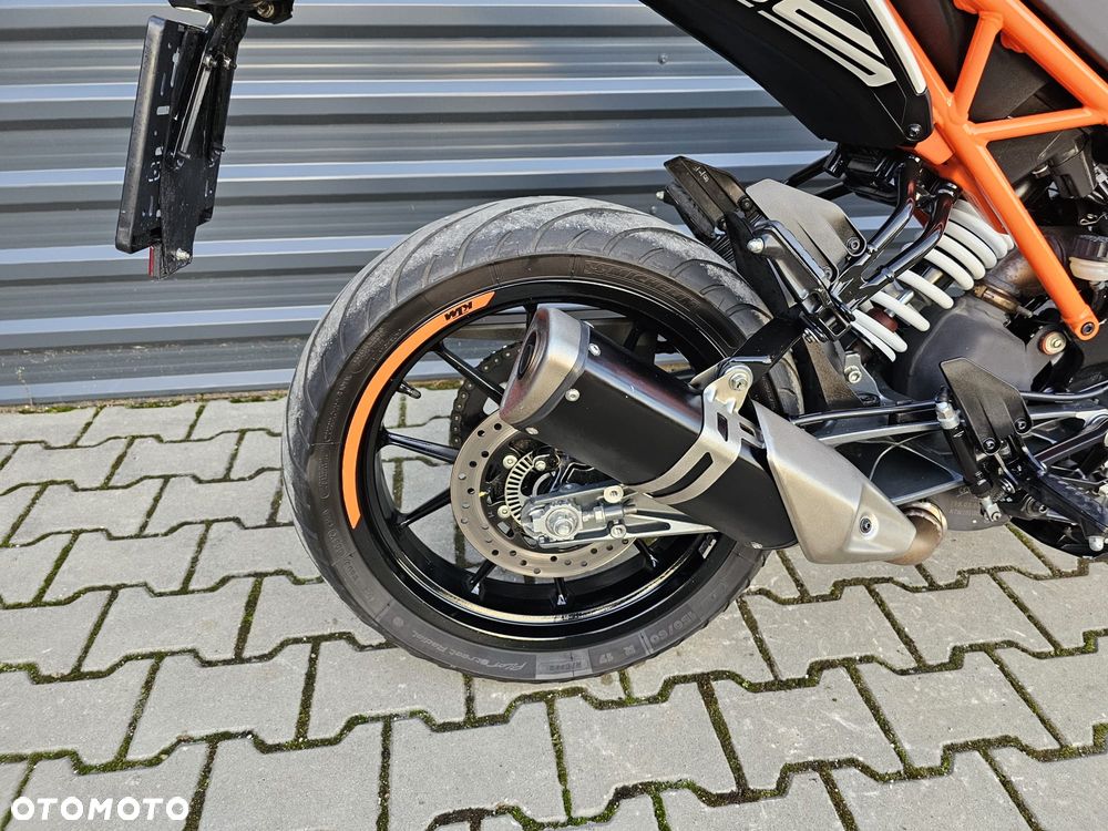KTM Duke 125 - 17