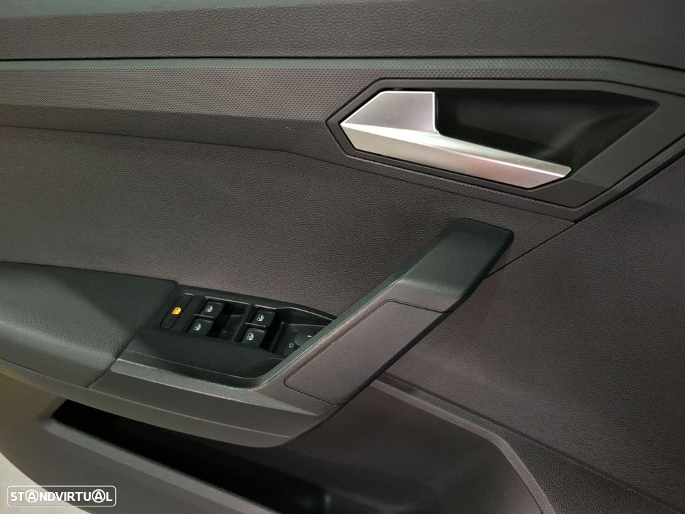 SEAT Arona 1.0 TSI Style - 24