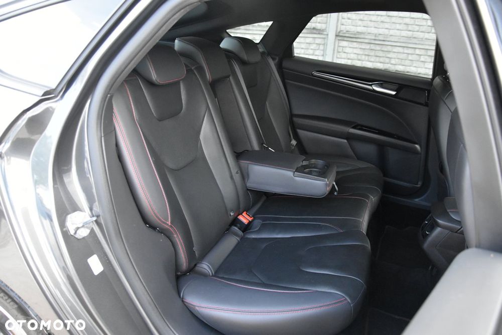 Ford Mondeo 2.0 EcoBlue ST-Line X - 18