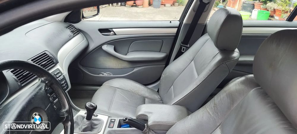 BMW 320 d - 10