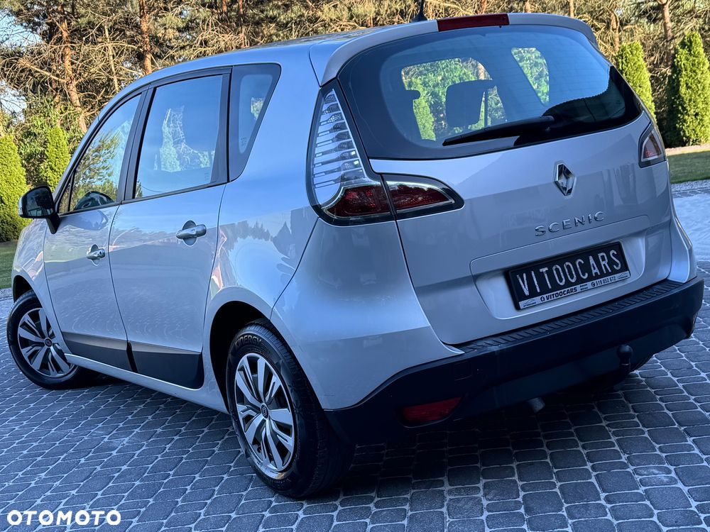 Renault Scenic 1.6 16V Authentique - 12