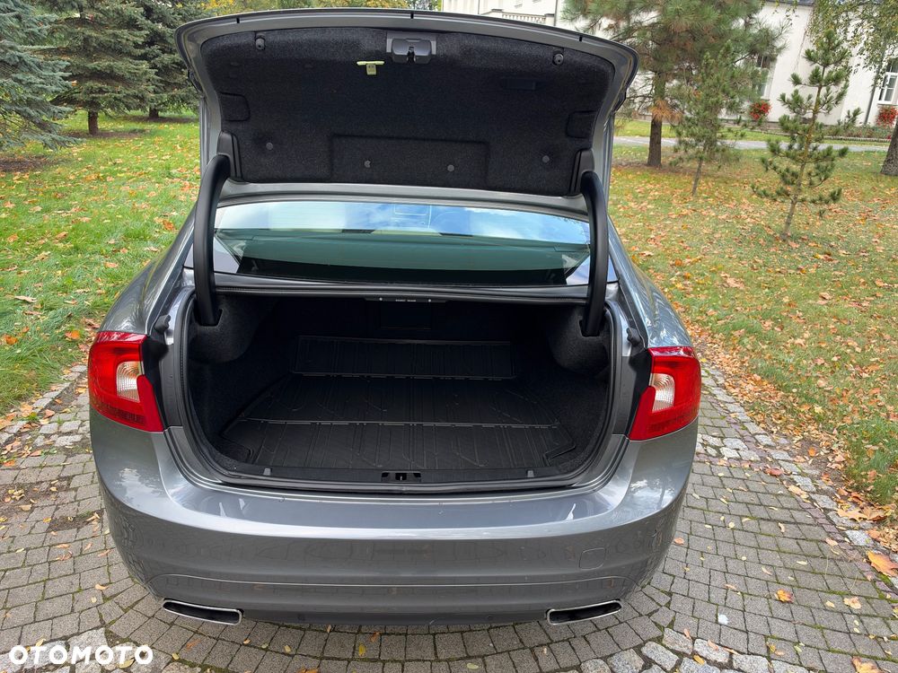 Volvo S60 - 19