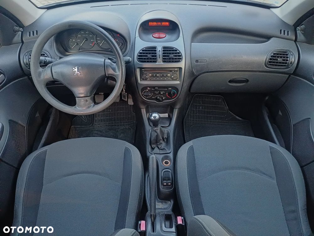 Peugeot 206 - 5