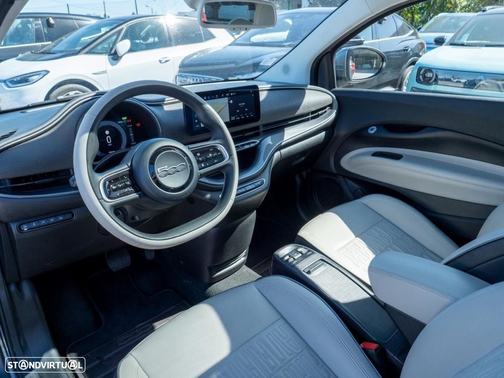 Fiat 500e 42kWh la Prima (by Bocelli) - 25