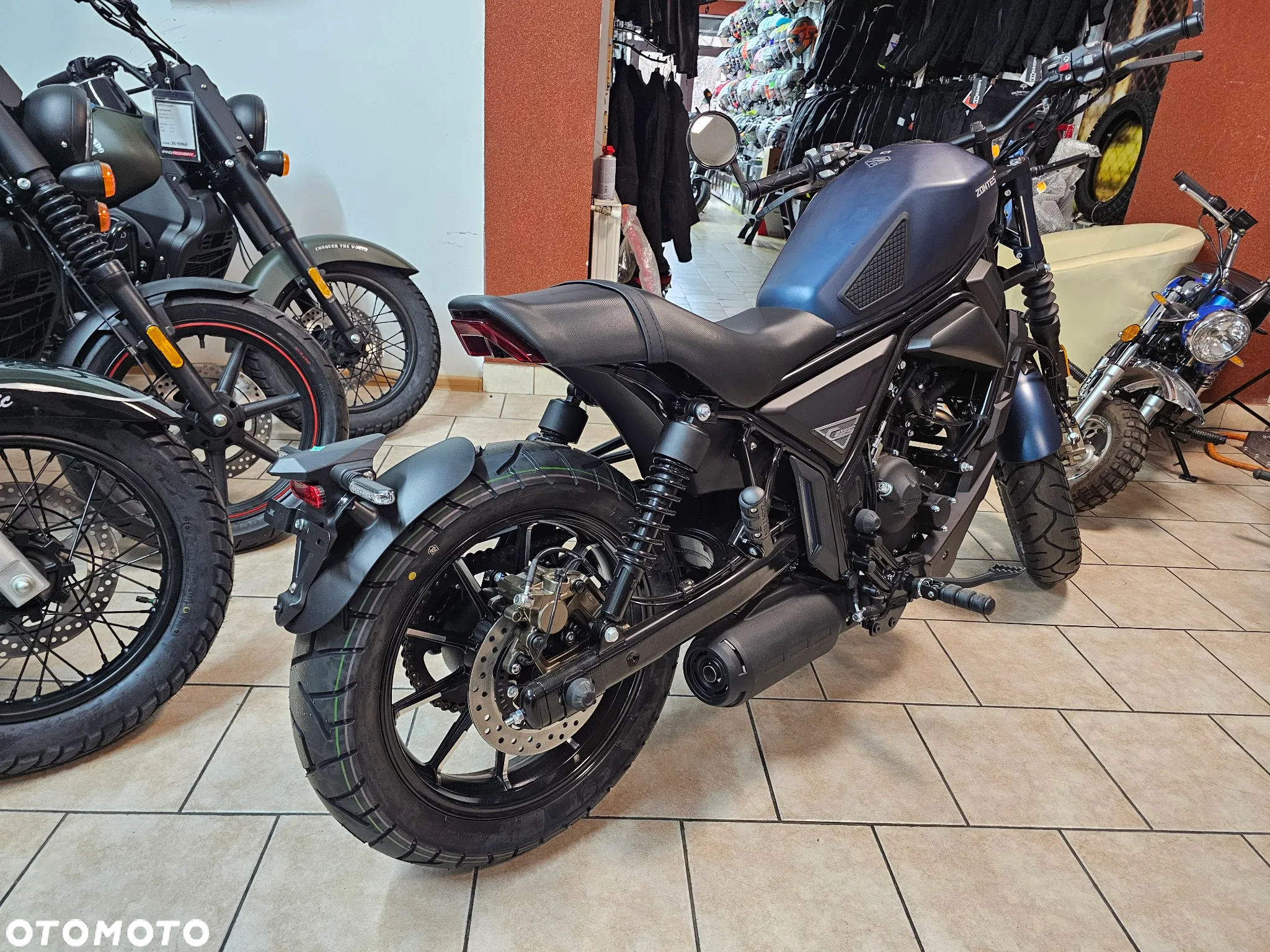 Zontes 125C - 4