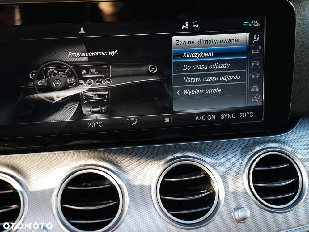 Mercedes-Benz Klasa E 300 9G-TRONIC Avantgarde - 17