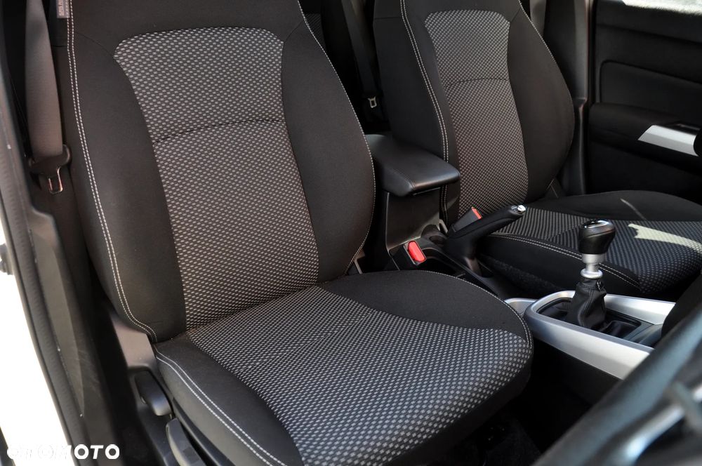 Suzuki Vitara - 38