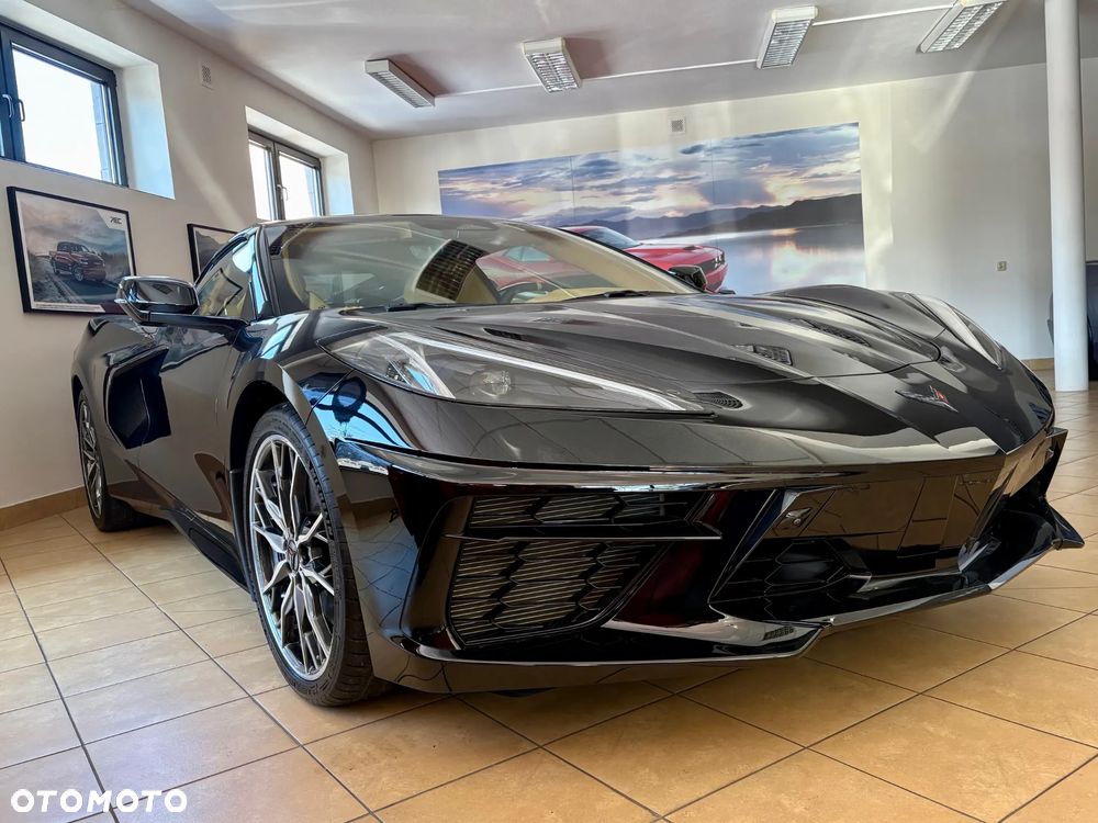 Chevrolet Corvette - 3