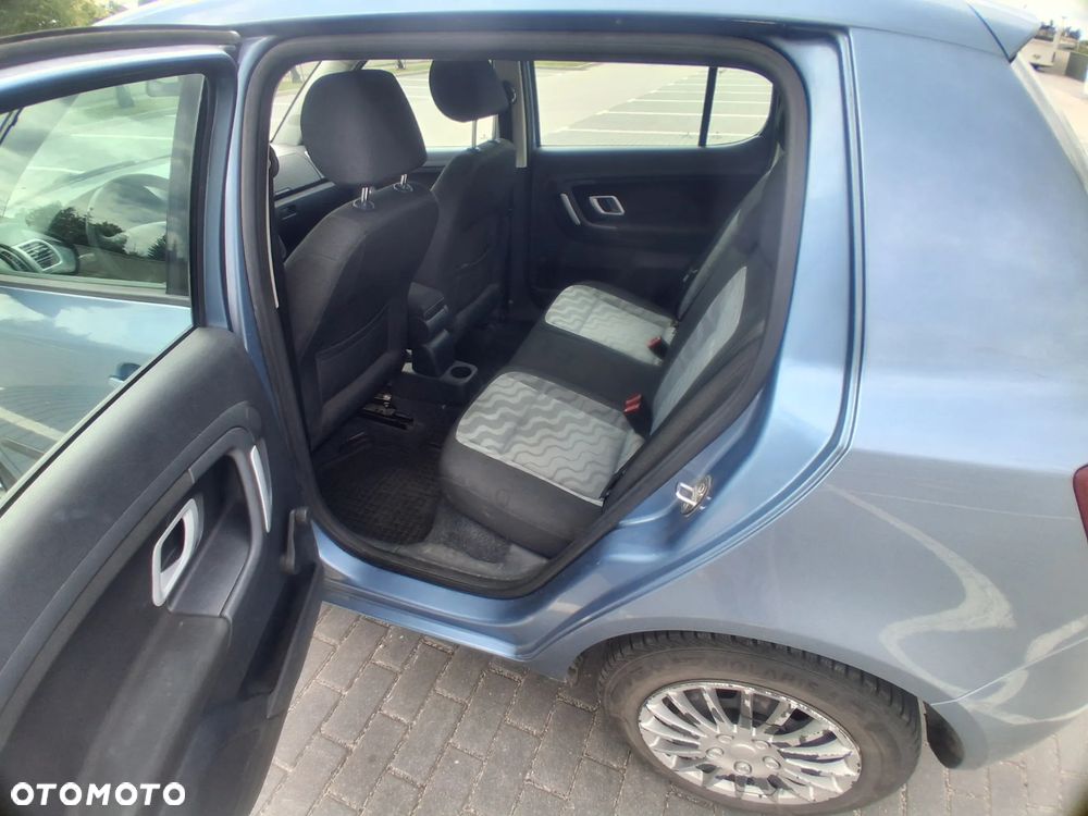 Skoda Fabia 1.2 12V Junior - 6
