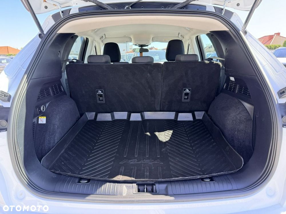 Ford Kuga 2.0 TDCi 4x2 Trend - 13
