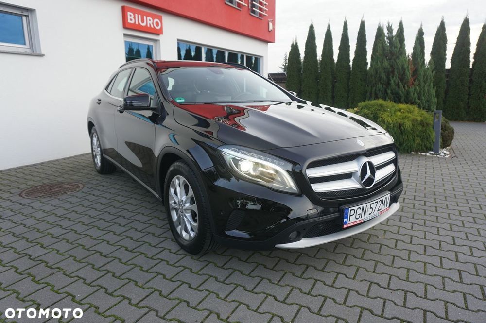 Mercedes-Benz GLA 200 7G-DCT Urban - 1
