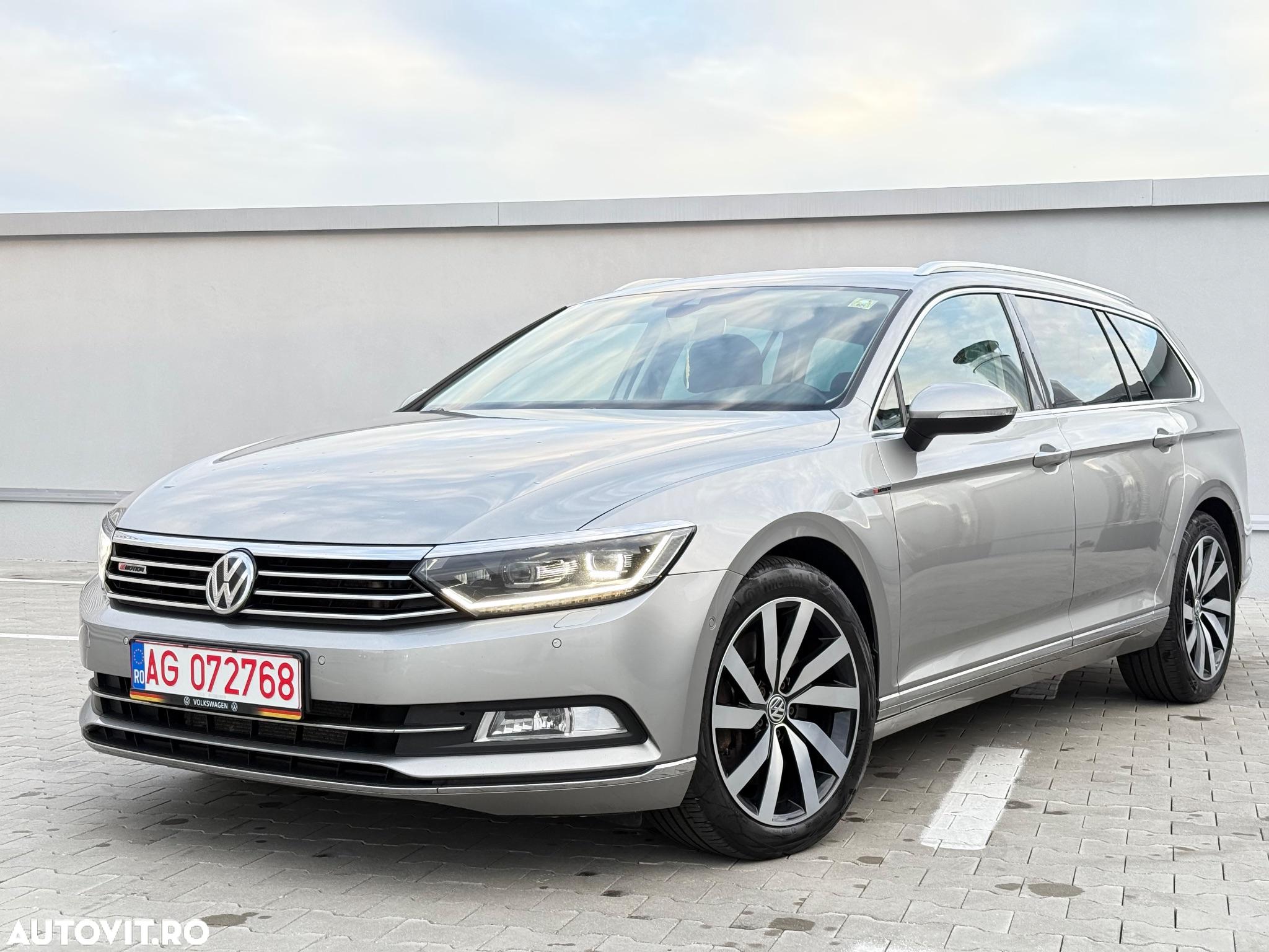 Volkswagen Passat Variant 2.0 BiTDI 4Mot DSG Highline - 17