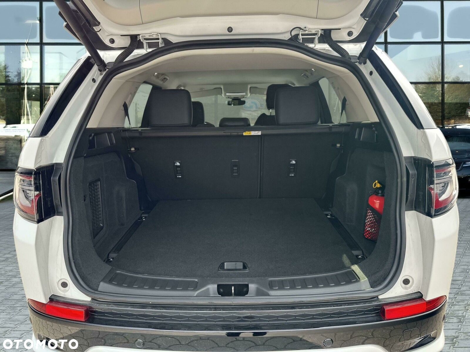 Land Rover Discovery Sport - 20
