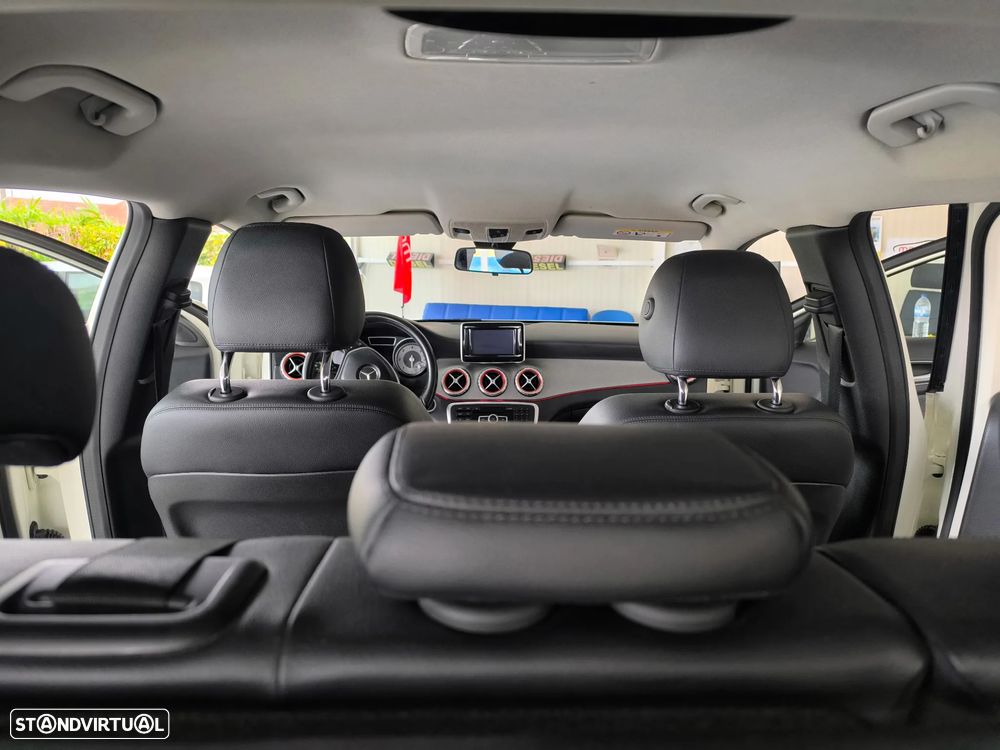 Mercedes-Benz GLA 200 CDi Style - 15