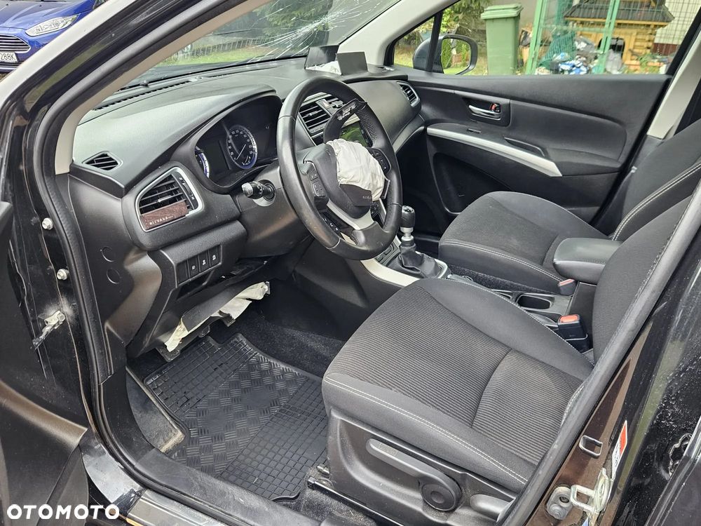 Suzuki SX4 S-Cross 1.4 T Elegance 4WD - 20
