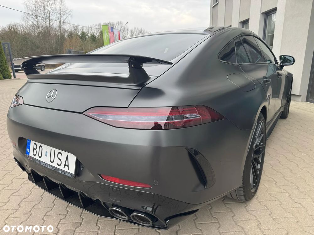 Mercedes-Benz AMG GT - 13