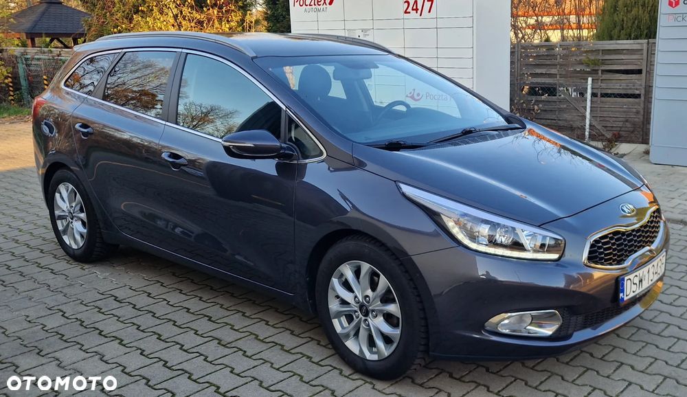 Kia Ceed Cee'd 1.6 GDI Business Line - 2