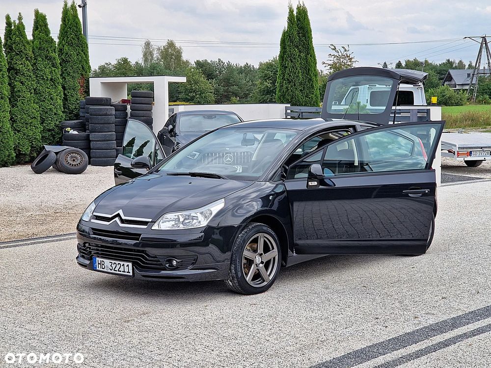 Citroën C4 1.4 16V Advance - 9
