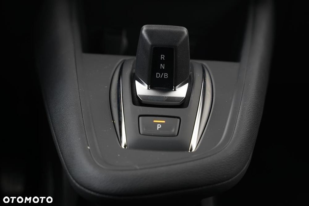 Renault Captur 1.3 TCe mHEV Techno EDC - 22