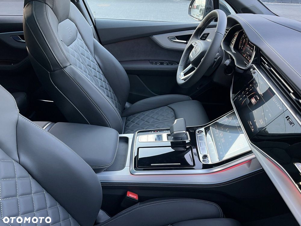 Audi Q7 - 21