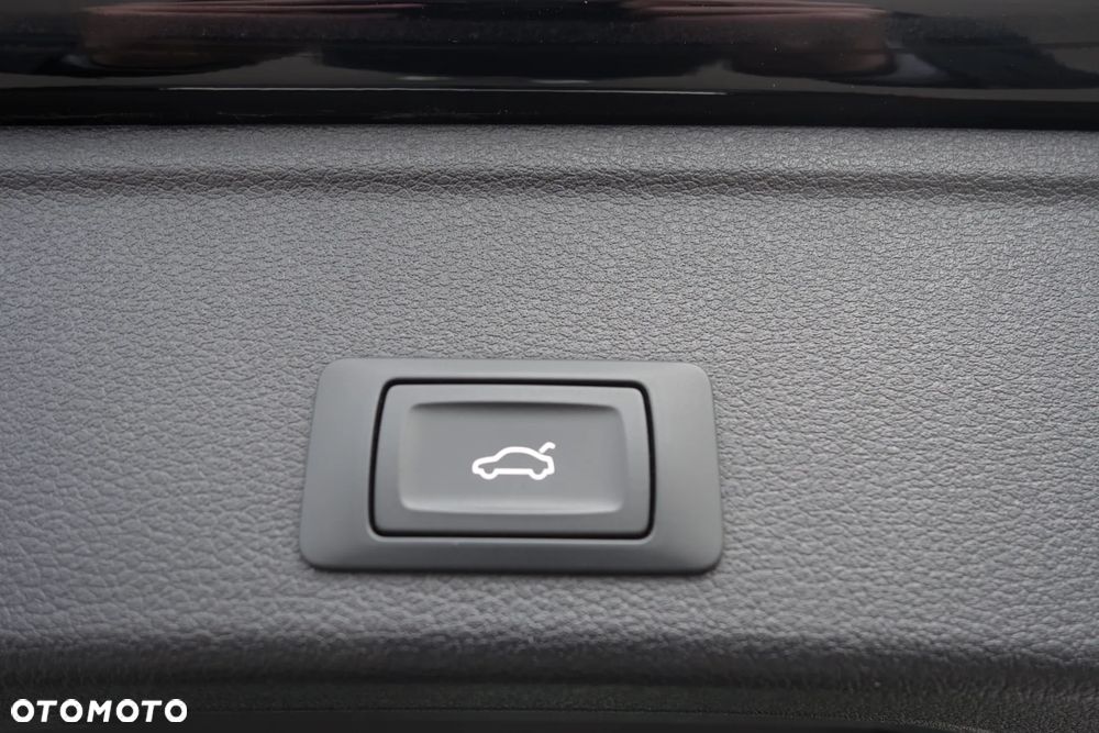 Audi A4 Avant 35 TDI S tronic - 16