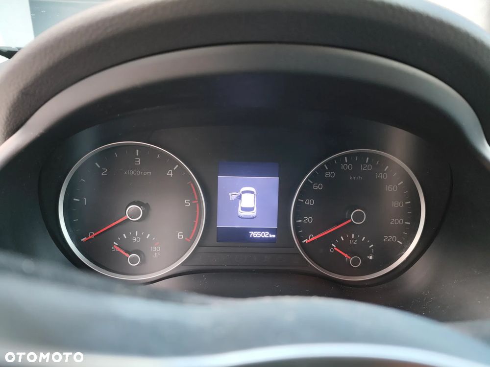 Kia Stonic ver-1-6-crdi-scr-l - 8