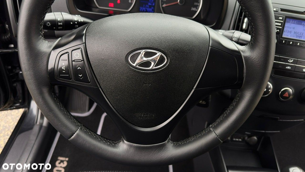 Hyundai i30 - 11