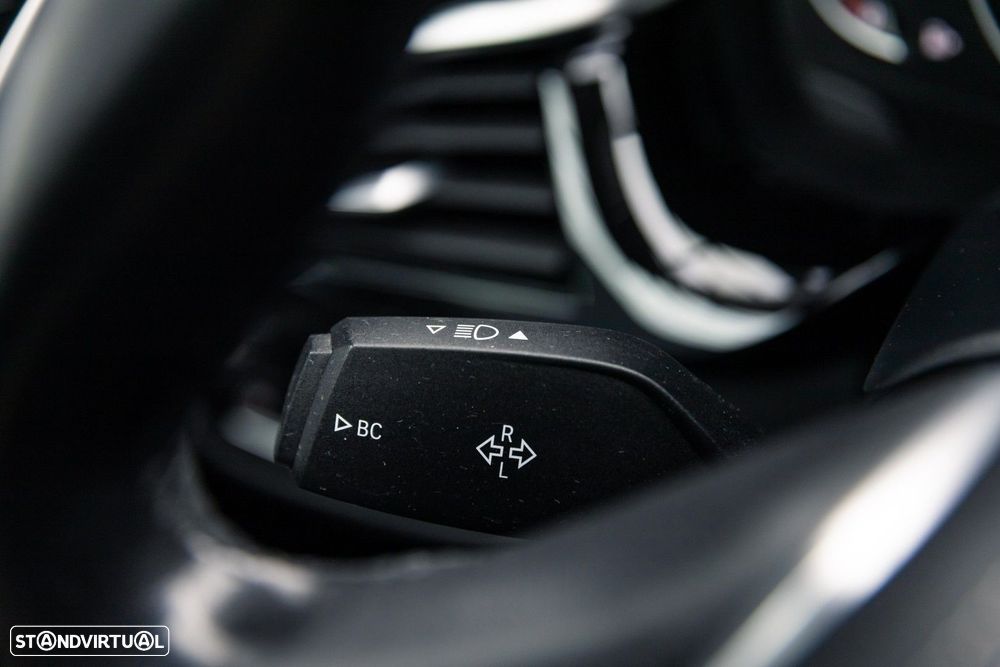 BMW 520 d Line Luxury Auto - 32