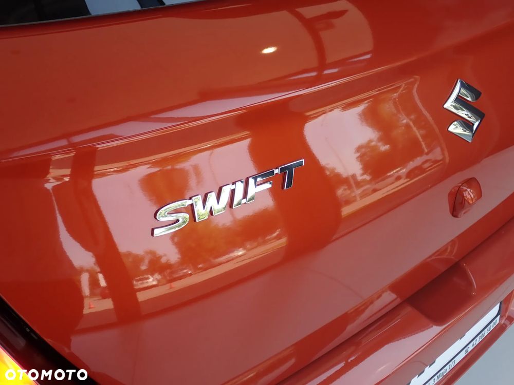 Suzuki Swift 1.2 Dualjet SHVS Premium Plus - 10