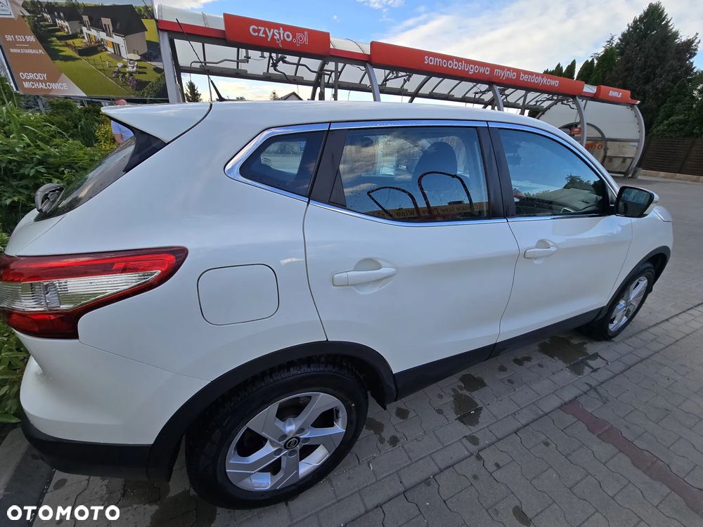 Nissan Qashqai 1.2 DIG-T 360 - 2