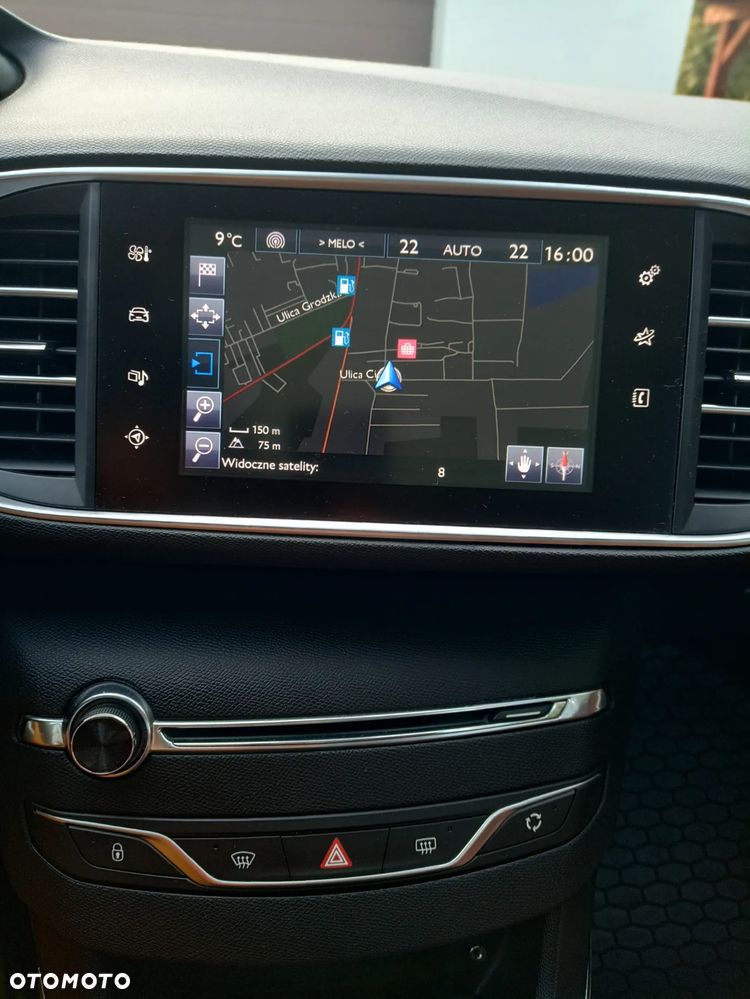 Peugeot 308 1.6 THP Allure - 23