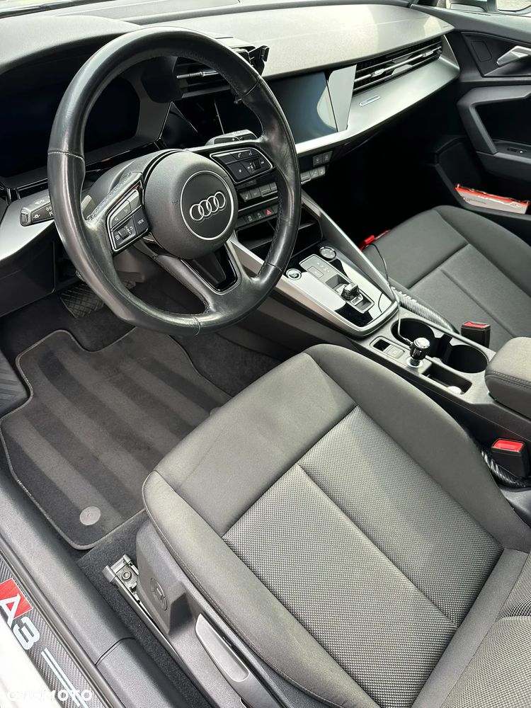 Audi A3 Limousine 35 TDI S tronic - 13