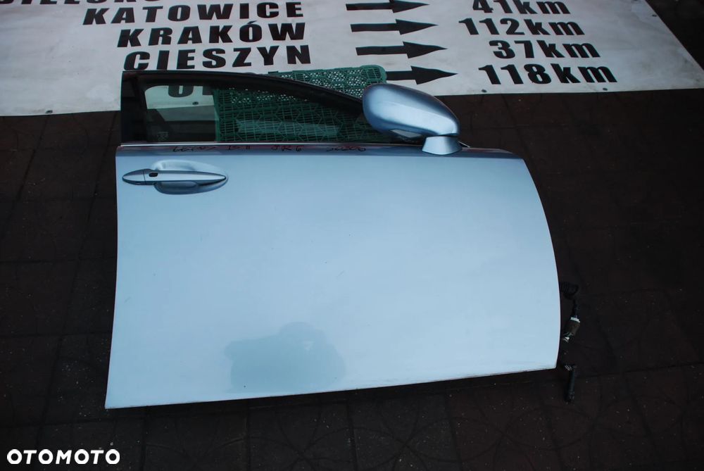 lexus IS II drzwi kolor 8R6 nr 50206 WYSYŁKA - 2