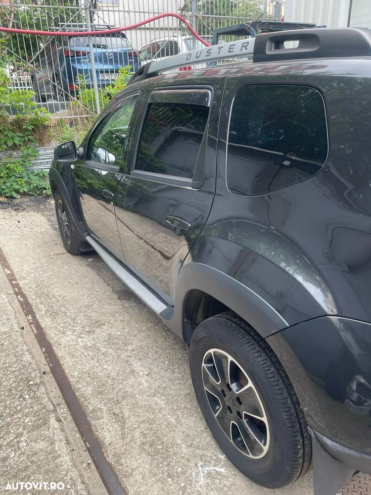 Dacia Duster 1.5 dCi 4x4 Laureate - 2