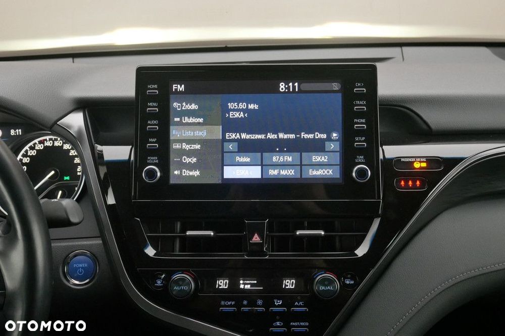 Toyota Camry 2.5 Hybrid Executive CVT - 10
