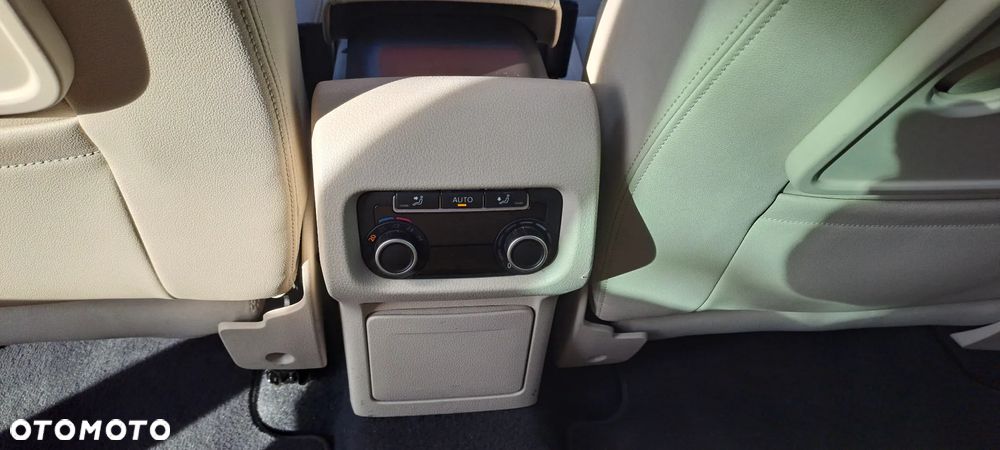 Volkswagen Sharan 2.0 TDI BMT Highline - 13