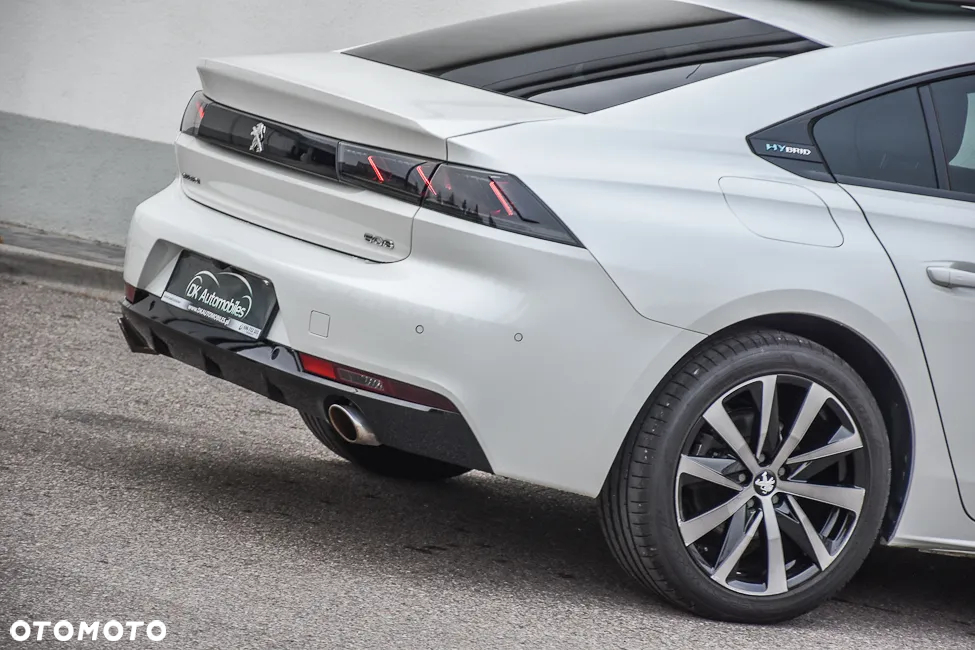 Peugeot 508 Plug-In Hybrid 225 e-EAT8 GT Pack - 12